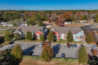 Mitchell Mill Apartments in Raleigh, NC - Building Photo - Building Photo