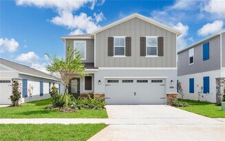 3853 Corsican Ln in Lake Alfred, FL - Building Photo