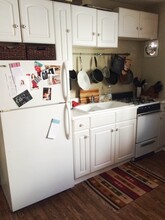 425 N Arden Blvd, Unit Garden guest house in Los Angeles, CA - Foto de edificio - Building Photo