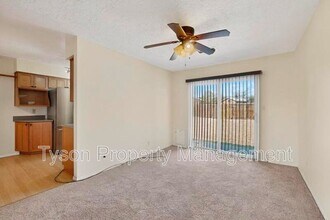 1225 Del Mastro Dr SW in Albuquerque, NM - Building Photo - Building Photo