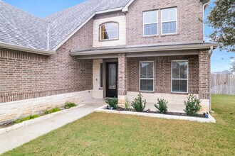 7601 Silver Dr in Killeen, TX - Building Photo - Building Photo