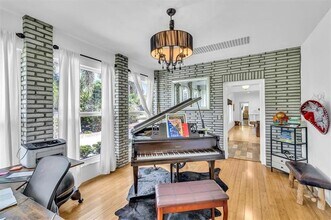 400 NE 2nd St in Pompano Beach, FL - Building Photo - Building Photo