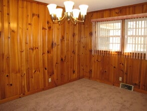 2106 Hart St in Durham, NC - Building Photo - Building Photo