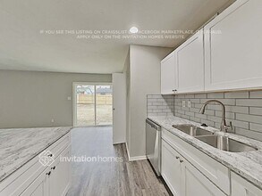 10214 Deer Hollow Dr in Dallas, TX - Building Photo - Building Photo