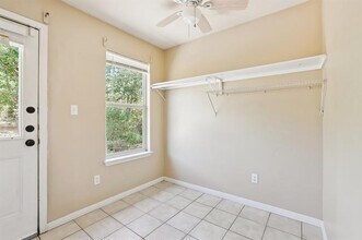 4601 Bundyhill Dr in Austin, TX - Building Photo - Building Photo