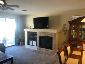 2227 E Stone Stable Dr in Oro Valley, AZ - Building Photo - Building Photo