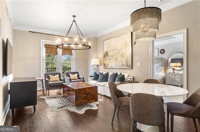 2277 Peachtree Rd NE in Atlanta, GA - Building Photo - Building Photo