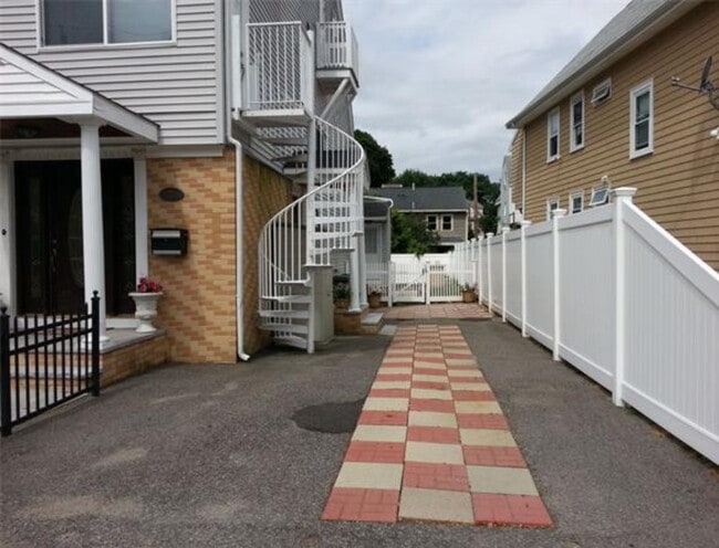 property at 29 Elton Ave