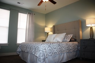 The Lodge at Johns Road in Huntsville, AL - Foto de edificio - Building Photo