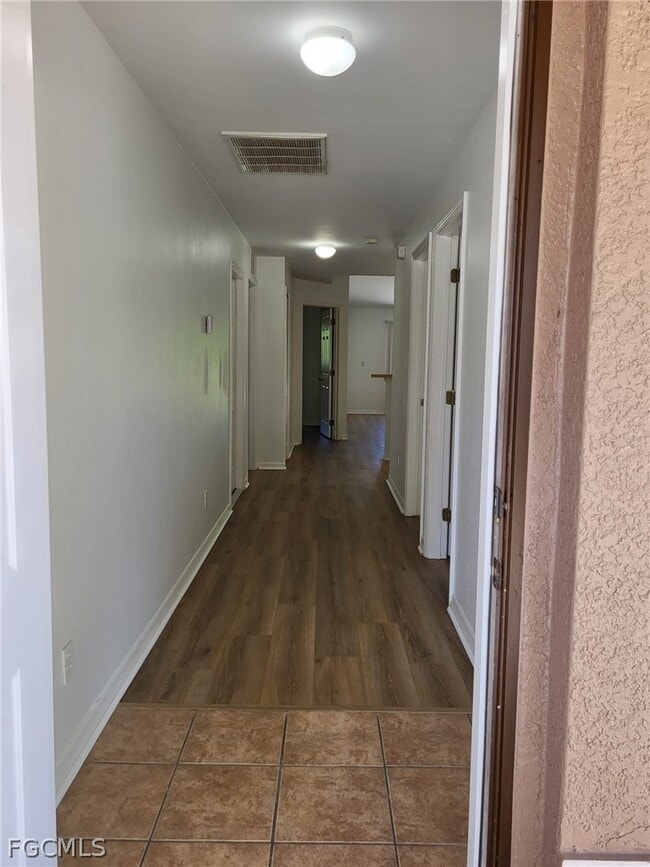 4731 30th St SW in Lehigh Acres, FL - Building Photo - Building Photo