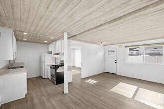 231 W Canada in San Clemente, CA - Building Photo - Building Photo