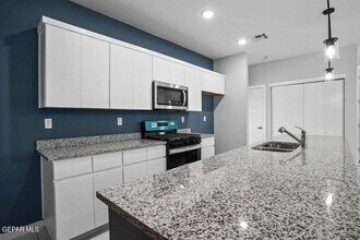 11492 Summer Dr in El Paso, TX - Building Photo - Building Photo