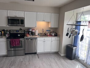 14856 Swallow Ct in Woodbridge, VA - Building Photo - Building Photo