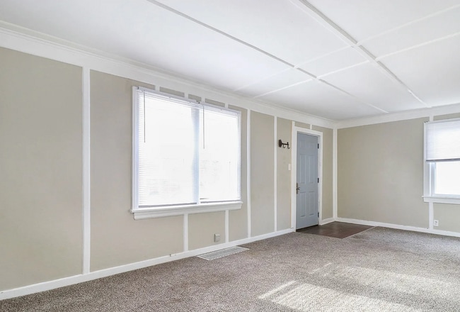 405 E Woodside St in South Bend, IN - Building Photo - Building Photo