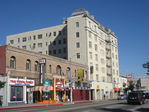 Guardian Arms Apartments in Los Angeles, CA - Building Photo - Building Photo