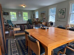 19 Hough St in Lebanon, NH - Building Photo - Building Photo