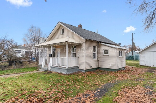 2911 E Rowan Ave in Spokane, WA - Building Photo - Building Photo