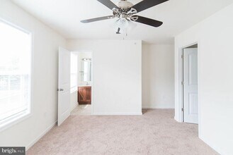 57 Nittany Ct in Hanover, PA - Building Photo - Building Photo