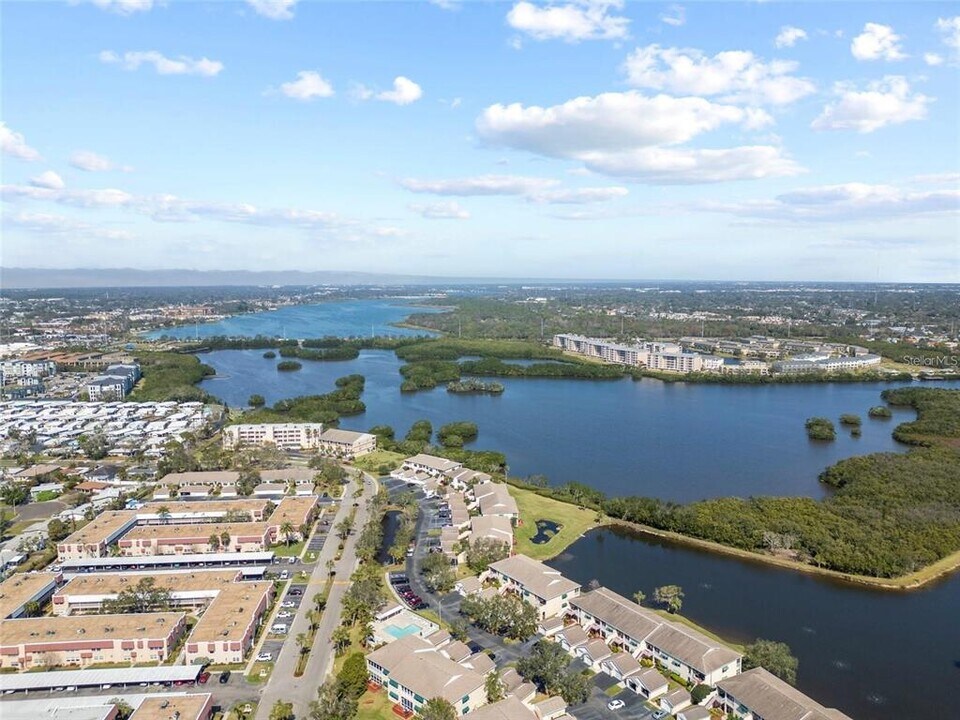 10032 65th Ave N in St. Petersburg, FL - Building Photo