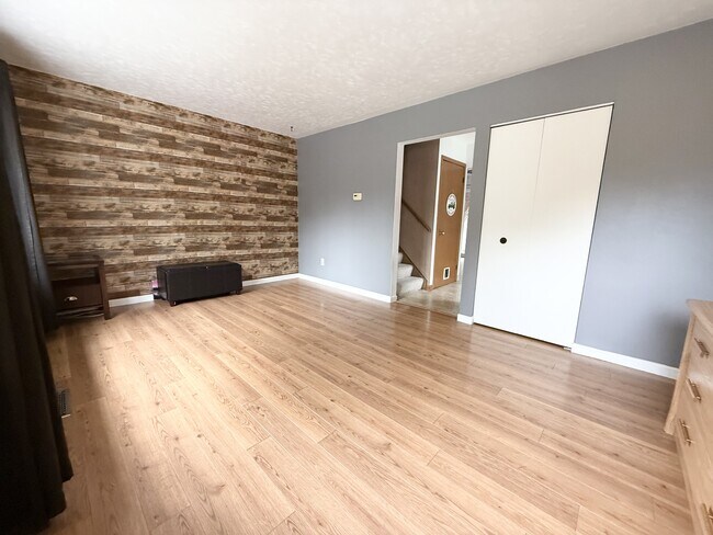 144 Berry St in Chatham, ON - Building Photo - Building Photo