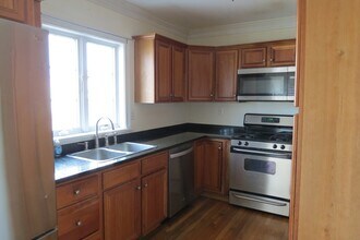 11 Railroad Ave in Salisbury, MA - Building Photo - Building Photo
