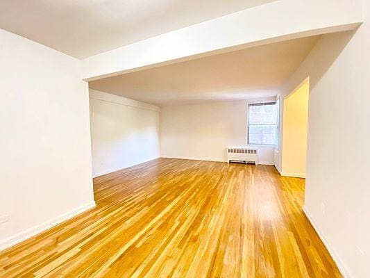 4475 Henry Hudson Pkwy W in Bronx, NY - Building Photo - Building Photo