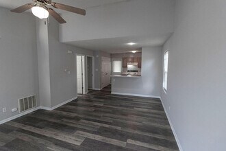 2603 Northampton Dr in Columbia, MO - Building Photo - Building Photo