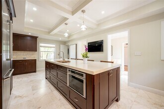 2855 SW 17th Ave in Miami, FL - Building Photo - Building Photo