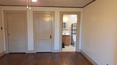 3228 Washington St, Unit #4 in Greenville, TX - Building Photo - Building Photo
