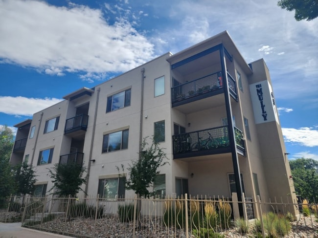 property at 430 W Pikes Peak Ave