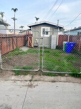 5056 Hawley Blvd in San Diego, CA - Building Photo - Building Photo