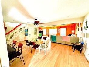1912 Sheffield Ave in Marco Island, FL - Foto de edificio - Building Photo