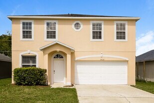 1828 Olivia Cir in Apopka, FL - Building Photo