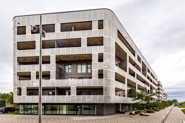 4240 Augustin Frigon in Montréal, QC - Building Photo - Building Photo