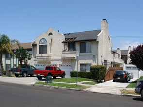 4111 Iowa St in San Diego, CA - Building Photo - Building Photo