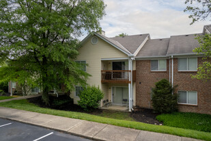 The Village at South Fork Creek Apartamentos