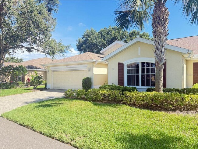 2217 Brookfield Greens Cir in Sun City Center, FL - Building Photo - Building Photo