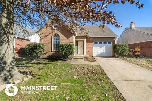 property at 5606 Alexandria Ln