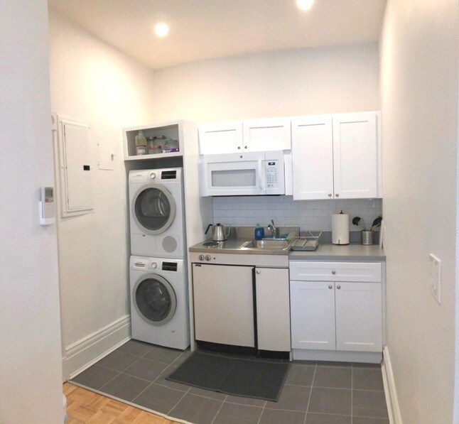 174 Newbury St, Unit 1 in Boston, MA - Building Photo