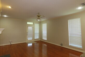 3434 Bienville Dr in Tyler, TX - Building Photo - Building Photo