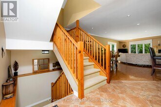 110 Lauries Ct in Blue Mountains, ON - Building Photo - Building Photo