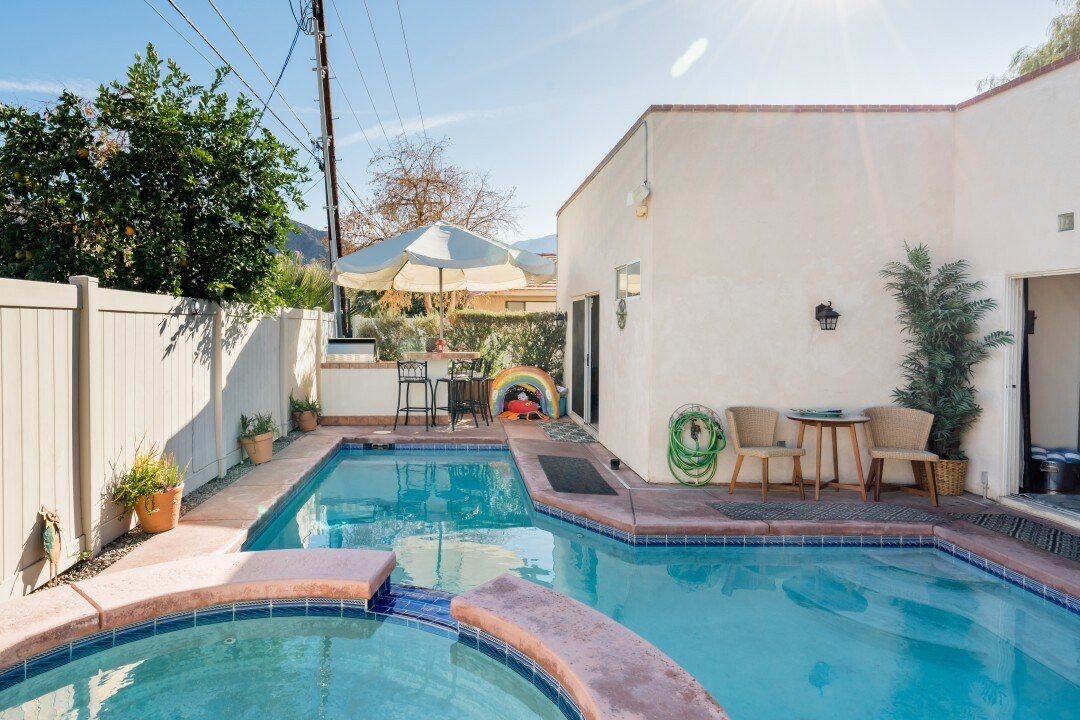 52030 Avenida Villa in La Quinta, CA - Foto de edificio