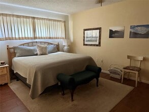 6000 Oak Creek Ln in Bradenton, FL - Building Photo - Building Photo