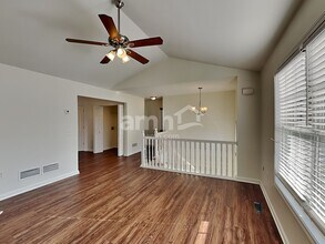 6290 Queensdale Dr in Douglasville, GA - Building Photo - Building Photo