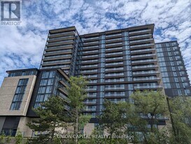 86 Dundas St E in Mississauga, ON - Building Photo