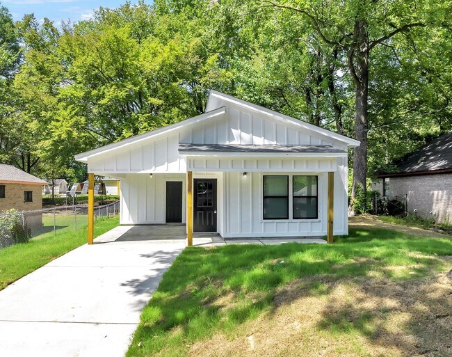 property at 5694 Myers Rd