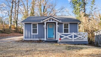 2183 Pansy St NW in Atlanta, GA - Building Photo