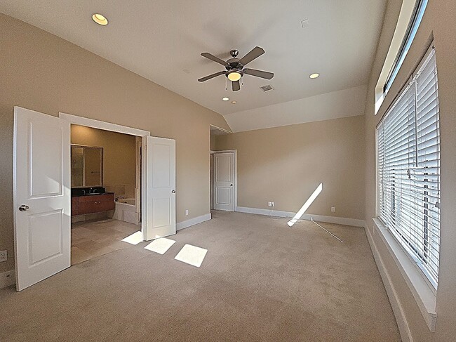 property at 404 Parker St