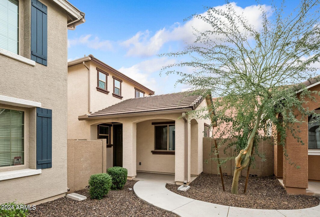 2652 N 73rd Glen in Phoenix, AZ - Building Photo