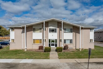 Harrison Street Apartments in Lincoln Park, MI - Foto de edificio - Building Photo